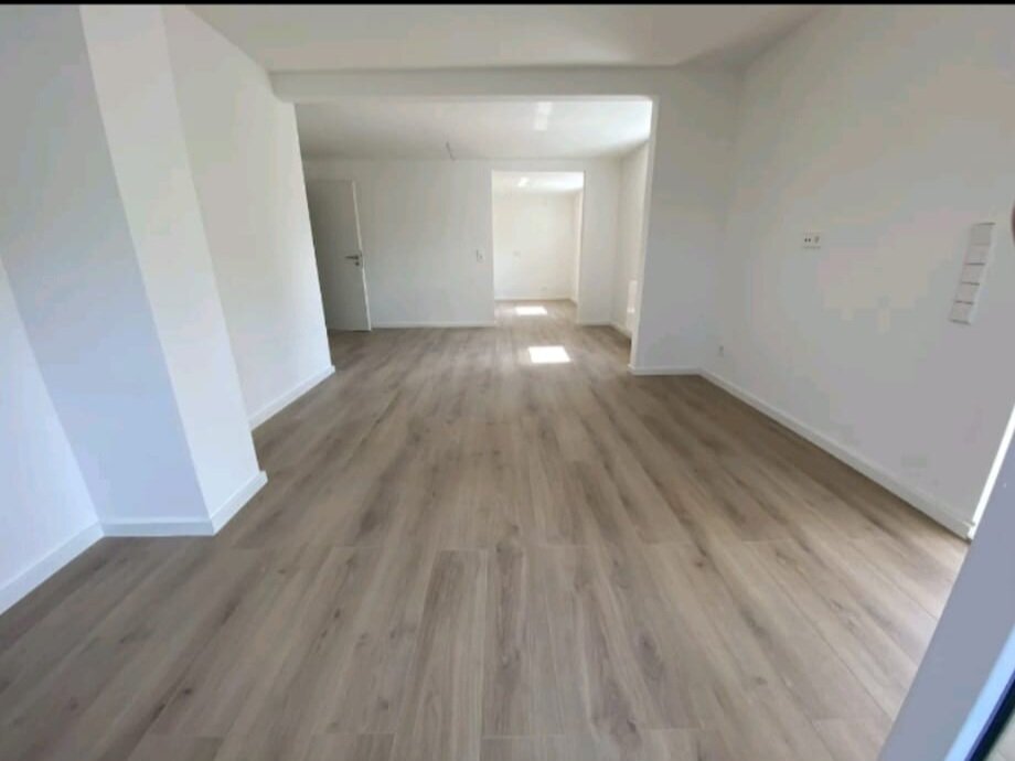 Wohnung zum Kauf provisionsfrei 330.000 € 3,5 Zimmer 103 m²<br/>Wohnfläche 1.<br/>Geschoss Rottweil Rottweil 78628