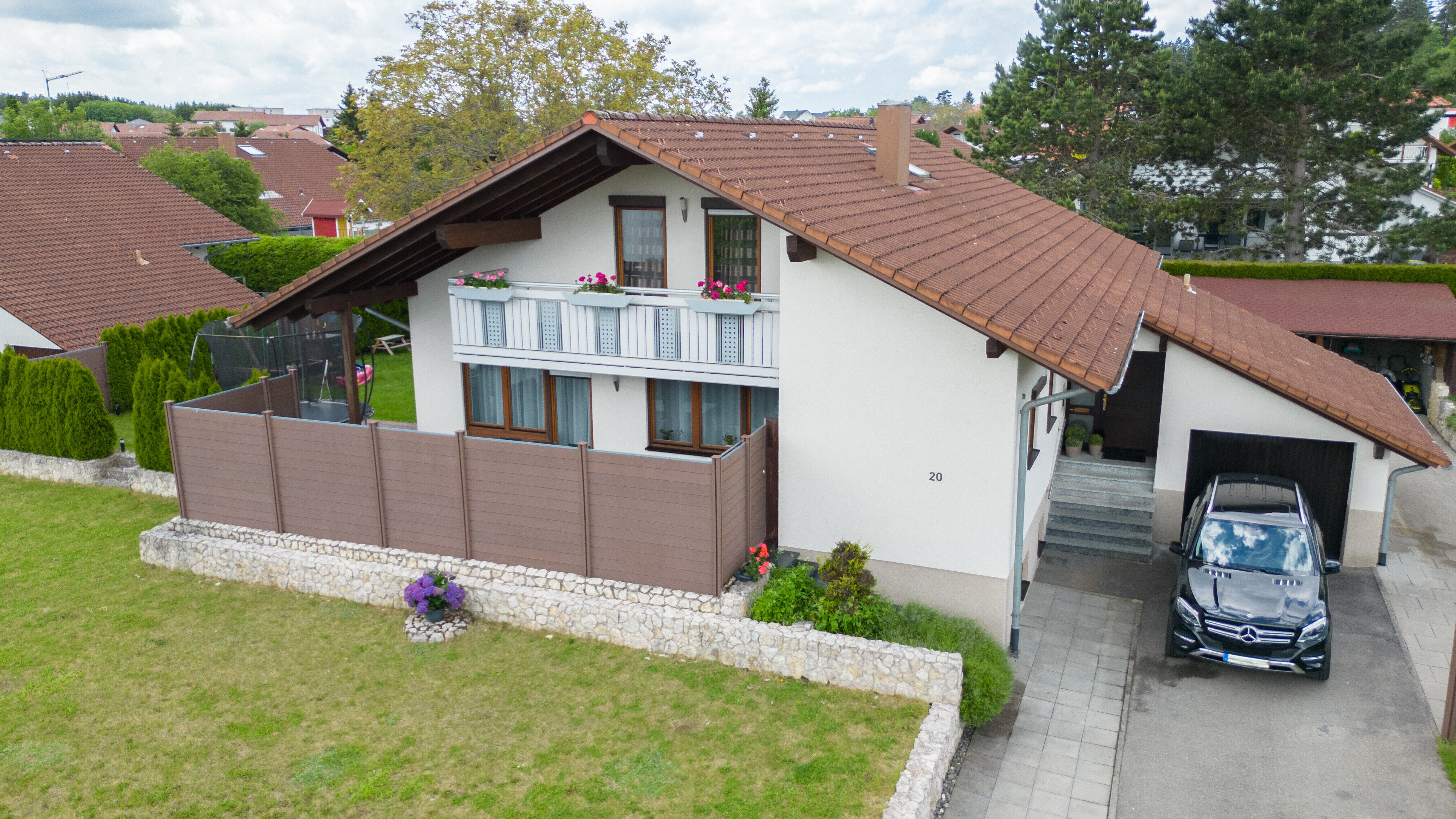 Einfamilienhaus zum Kauf 470.000 € 10 Zimmer 244 m²<br/>Wohnfläche 977 m²<br/>Grundstück Bubsheim 78585