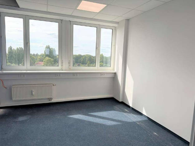 Bürofläche zur Miete provisionsfrei 500 € 21 m² Bürofläche Rhinstraße Marzahn Marzahn-Hellersdorf 12681