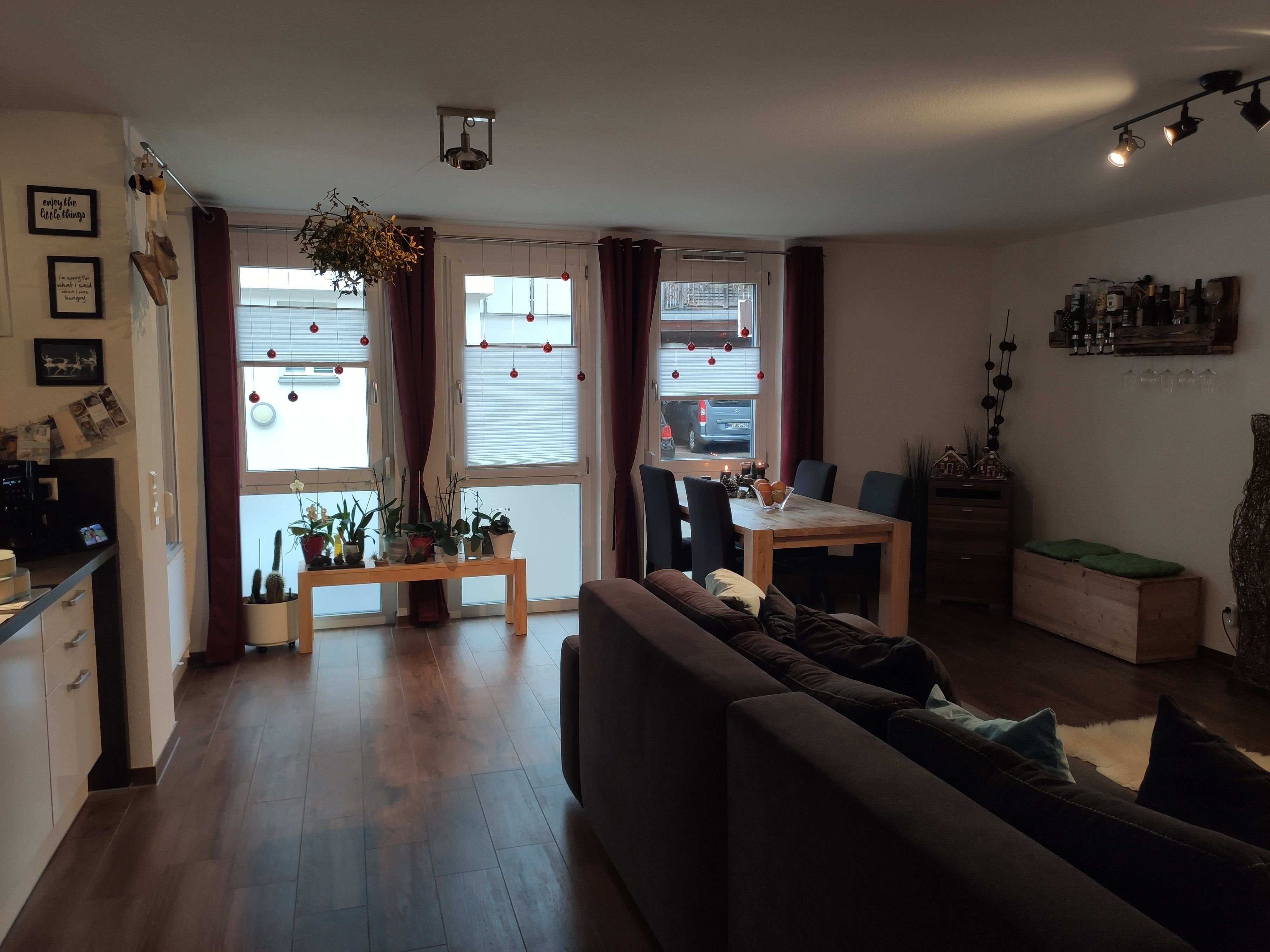 Wohnung zur Miete 950 € 2 Zimmer 68 m²<br/>Wohnfläche 1.<br/>Geschoss ab sofort<br/>Verfügbarkeit Gärtringen Gärtringen 71116