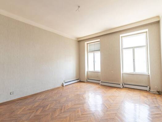 Wohnung zum Kauf 124.500 € 1. Geschoss Simmering 1110