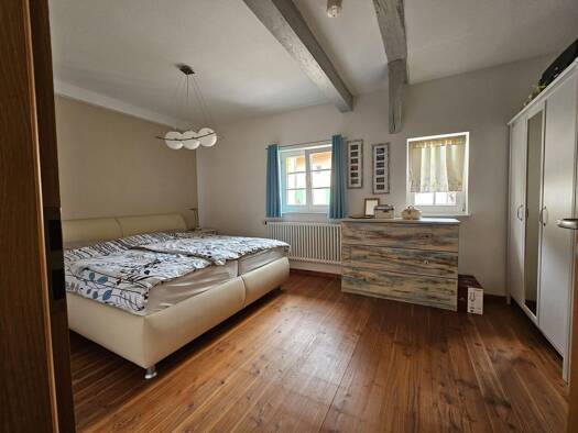 Wohnung zur Miete 1.300 € 3,5 Zimmer 100 m² Geschoss 1/3 frei ab 30.06.2026 Friedrichstraße 3 Ettenheim 77955