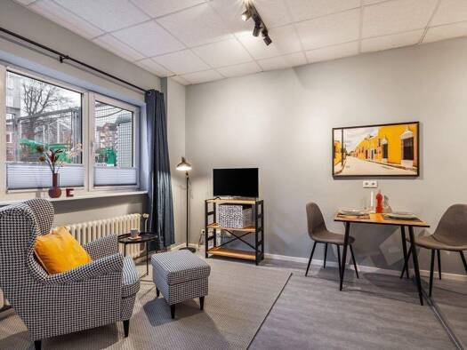 Wohnung zur Miete 950 € 1 Zimmer 30 m² 2. Geschoss frei ab 01.10.2026 Alte Lübecker Chaussee 23 a Gaarden-Süd Gaarden - Süd 24113