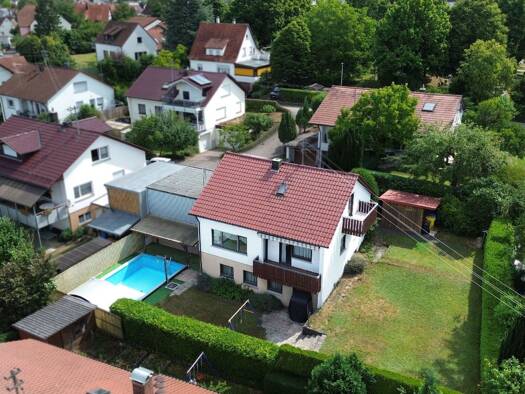 Einfamilienhaus zum Kauf 520.000 € 7 Zimmer 153,8 m² 585 m² Grundstück Großaspach Aspach 71546