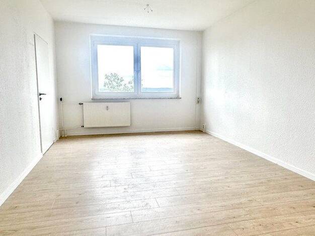 Wohnung zur Miete 575 € 4 Zimmer 67,1 m² 4. Geschoss Überm Gänseholze 9 Schöndorf Weimar 99427