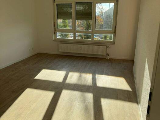 Wohnung zur Miete 800 € 2 Zimmer 58 m² 4. Geschoss frei ab sofort Ginnheimer Landstraße 168 Ginnheim Frankfurt am Main 60431