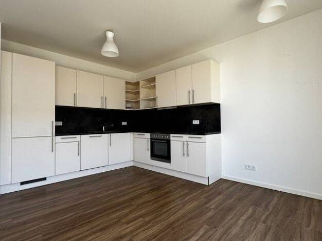 Wohnung zur Miete 1.328 € 3 Zimmer 78,1 m² 4. Geschoss frei ab 28.08.2026 Fließstraße 9 Niederschöneweide Treptow-Köpenick 12439