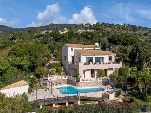Einfamilienhaus zum Kauf 1.990.000 € 175 m² 1.900 m² Grundstück Rayol-Canadel-sur-Mer 83820