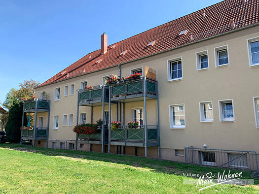 Wohnung zur Miete 436 € 2 Zimmer 52,5 m² EG Margueritenweg 1 Frohe Zukunft Halle 06118