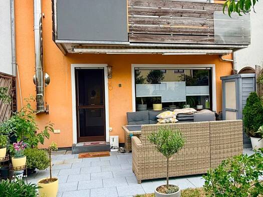 Reihenmittelhaus zum Kauf provisionsfrei 590.000 € 5 Zimmer 130 m² 167 m² Grundstück Neumarkt Neumarkt in der Oberpfalz 92318