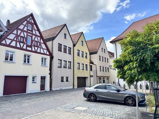 Bürofläche zur Miete 2.240 € 320 m² Bürofläche Weißenburg 91781