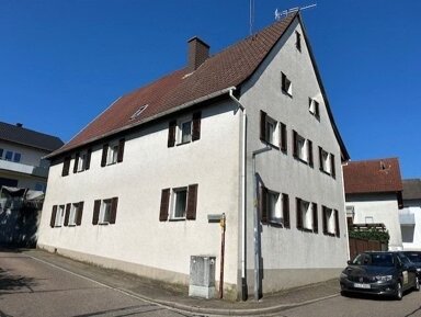 Einfamilienhaus zum Kauf 220.000 € 8 Zimmer 240 m² 212 m² Grundstück Jöhlingen Walzbachtal 75045