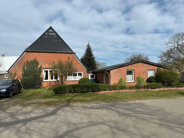 Einfamilienhaus zum Kauf 200.000 € 5 Zimmer 167 m² 1.315 m² Grundstück Eisendorf 24589