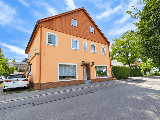 Haus zum Kauf 469.000 € 10 Zimmer 255 m² 450 m² Grundstück Türkheim Türkheim 86842