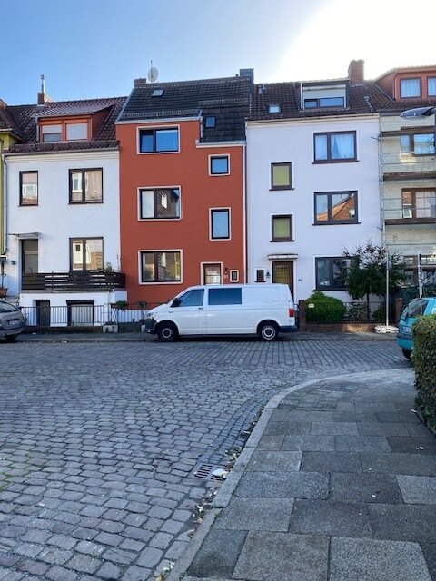 Mehrfamilienhaus zum Kauf provisionsfrei als Kapitalanlage geeignet 510.000 € 9 Zimmer 182 m²<br/>Wohnfläche 140 m²<br/>Grundstück Westend Bremen 28217