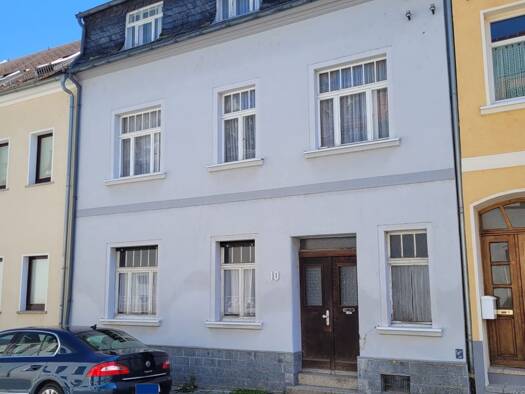 Reihenmittelhaus zum Kauf 39.900 € 4,5 Zimmer 120 m² 180 m² Grundstück Heinrichstrasse 10 Meerane Meerane 08393