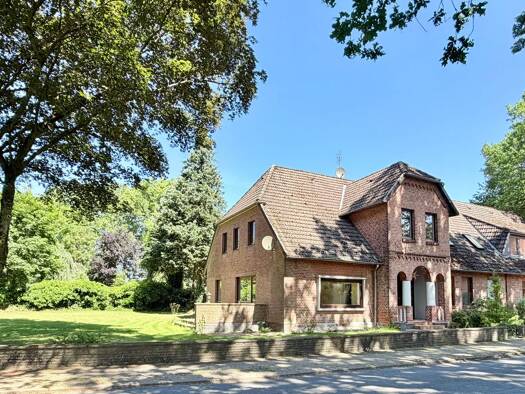 Mehrfamilienhaus zum Kauf 14 Zimmer 500 m² 4.298 m² Grundstück frei ab sofort Nindorf Visselhövede 27374