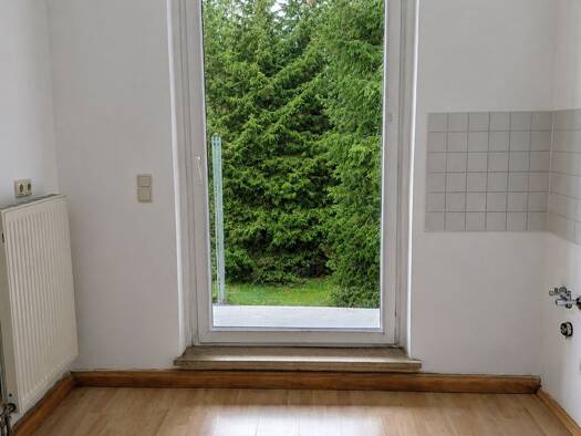 Wohnung zur Miete 380 € 2 Zimmer 56 m² Joachim-Quantz-Straße 13 Merseburg Merseburg 06217