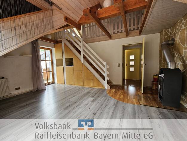 Wohnung zum Kauf 150.000 € 3 Zimmer 106,8 m² 1. Geschoss frei ab sofort Altendorf Mörnsheim 91804