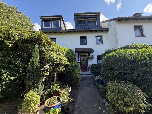 Reihenmittelhaus zum Kauf 265.000 € 4 Zimmer 89 m² 226 m² Grundstück Tornesch 25436