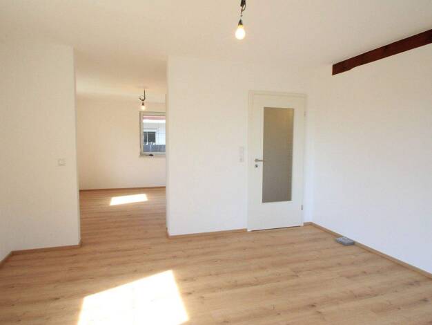Wohnung zur Miete 880 € 4 Zimmer 76,7 m² EG frei ab sofort Krumbach 86381