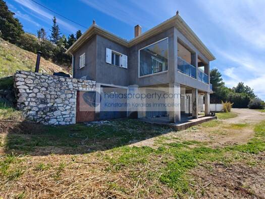Einfamilienhaus zum Kauf 700.000 € 5 Zimmer 132 m² 4.500 m² Grundstück Tsoukalades - Chora- Lefkada 31100