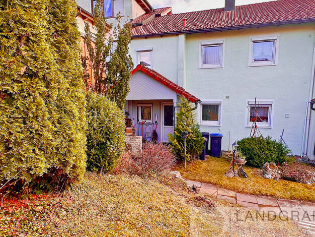 Reihenmittelhaus zum Kauf - Erstbezug 339.000 € 5,5 Zimmer 156 m² 309 m² Grundstück Großengstingen Engstingen 72829