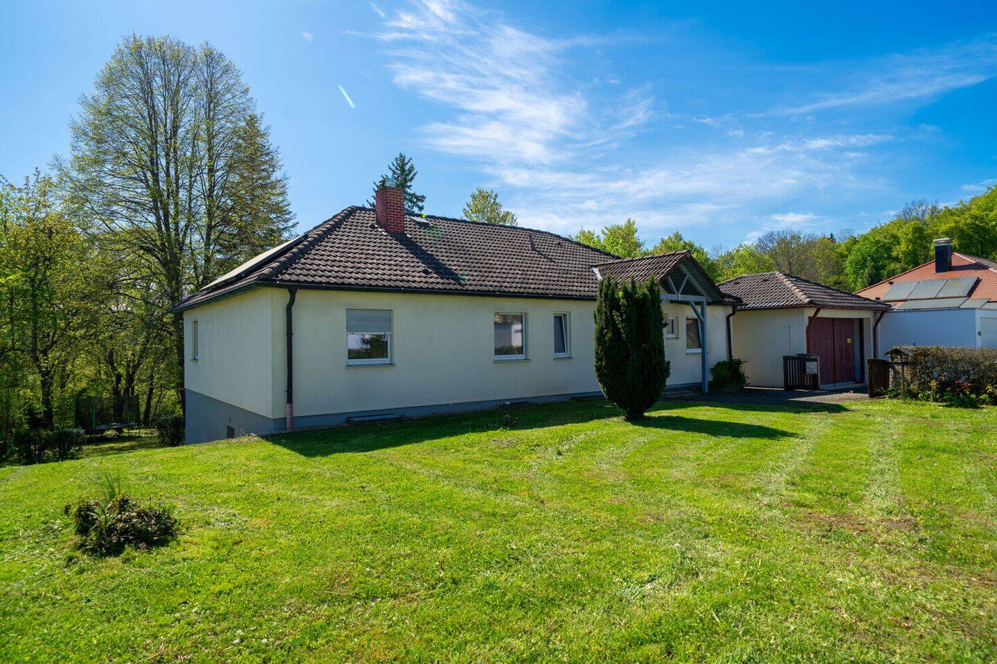 Einfamilienhaus zum Kauf - Mehr