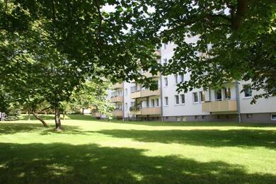 Wohnung zur Miete 348 € 3 Zimmer 58 m² 2. Geschoss frei ab sofort Steinwiese 46 Altendorf 921 Chemnitz 09116