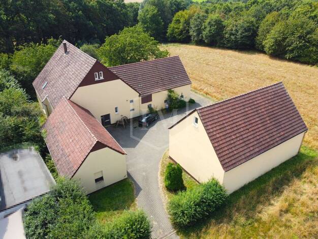 Haus zum Kauf 415.000 € 8 Zimmer 190 m² 15.473 m² Grundstück Innenstadt Herford 32051
