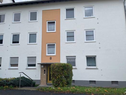 Wohnung zur Miete 410 € 3 Zimmer 62,8 m² 2. Geschoss frei ab 01.04.2026 Karlsbader Straße 8 Kirchhain 35274