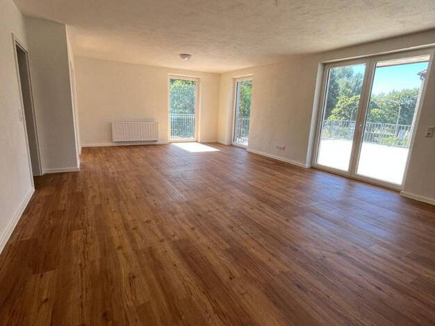Wohnung zur Miete 930 € 4 Zimmer 107 m² 1. Geschoss Christian-Höfer-Ring 50 Selb 95100