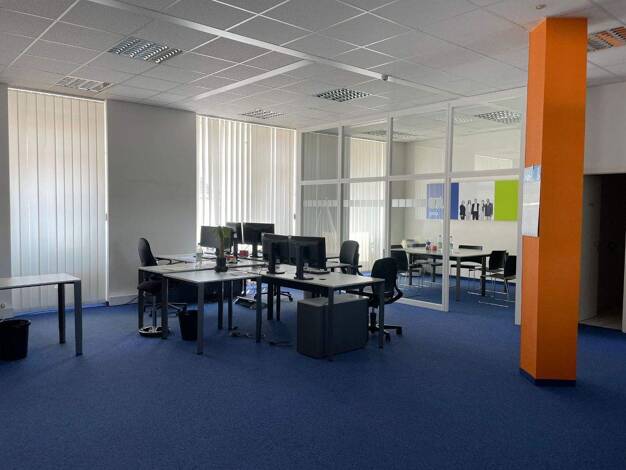 Bürofläche zur Miete provisionsfrei 1.800 € 135 m² Bürofläche Bahnhofstraße Innenstadt Neunkirchen 66538