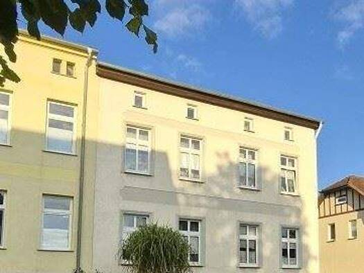 Mehrfamilienhaus zum Kauf 254.000 € 6 Zimmer 159 m² 646 m² Grundstück Altentreptow 17087