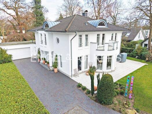 Villa zum Kauf 1.250.000 € 6 Zimmer 217 m² 1.149 m² Grundstück Oberneuland Bremen 28355