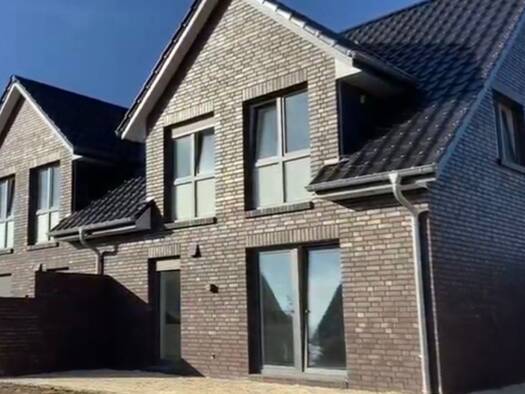 Wohnung zur Miete 1.699 € 4 Zimmer 129 m² Geschoss 2/2 frei ab sofort Beckdorf 21643