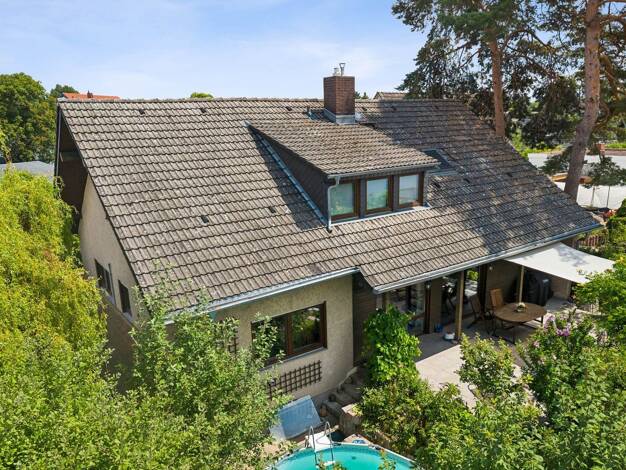 Einfamilienhaus zum Kauf 749.000 € 6 Zimmer 214 m² 700 m² Grundstück Lichtenrade Tempelhof-Schöneberg 12307