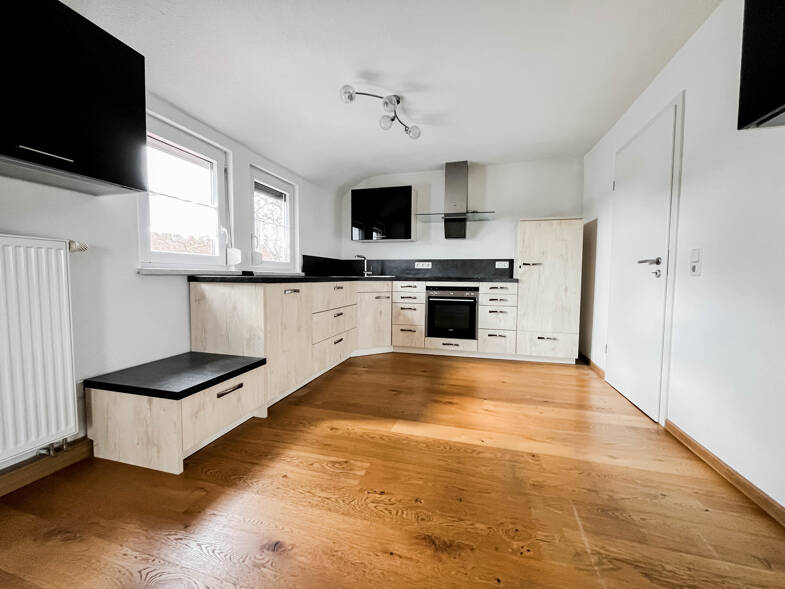 Wohnung zum Kauf 175.000 € 3 Zimmer 75 m² Dachgeschoss, 3. Geschoss Leuzendorf Schrozberg 74575
