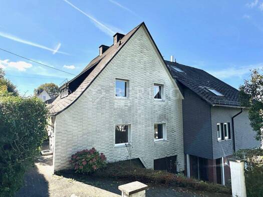 Doppelhaushälfte zum Kauf 115.000 € 7 Zimmer 125,5 m² 258 m² Grundstück Werthenbach Netphen / Werthenbach 57250