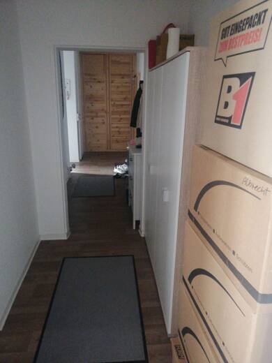 Wohnung zur Miete 354 € 3 Zimmer 68,2 m² 9 Geschosse frei ab 01.08.2025 Stadtgebiet Süd Neubrandenburg 17033