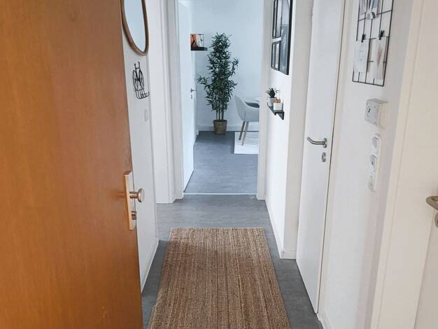 Wohnung zur Miete 535 € 2 Zimmer 48,4 m² EG frei ab sofort Klenauer Weg 5 Tirschenreuth Tirschenreuth 95643