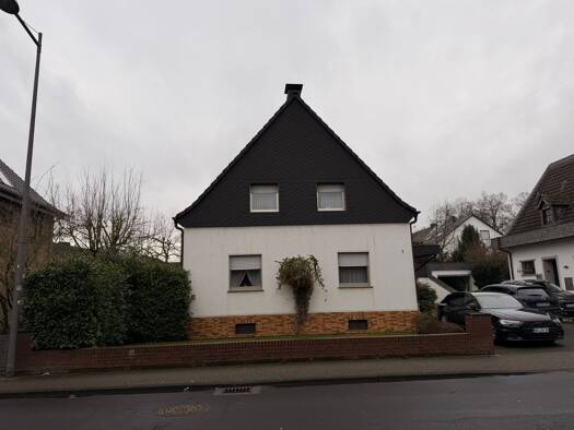Einfamilienhaus zum Kauf 410.000 € 5 Zimmer 122 m² 685 m² Grundstück Sieglar Troisdorf 53844