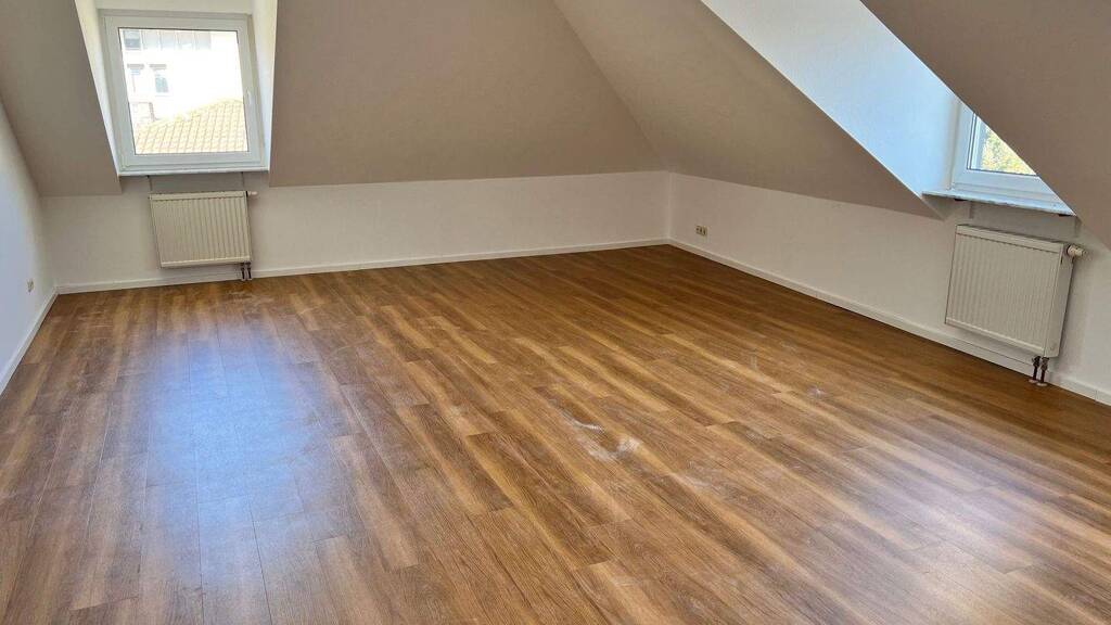 Wohnung zur Miete 540 € 2 Zimmer 80 m² 3. Geschoss frei ab 01.04.2026 Bad Kissingen 97688