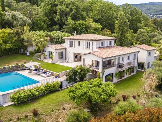 Einfamilienhaus zum Kauf 2.350.000 € 305 m² 5.800 m² Grundstück Châteauneuf-Grasse 06740