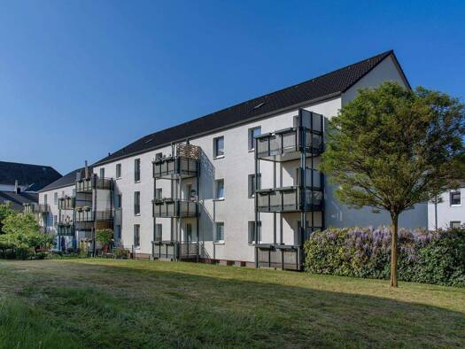 Wohnung zur Miete 592 € 3 Zimmer 80,6 m² EG frei ab 01.03.2026 Kantstraße 9 Süd Remscheid 42859