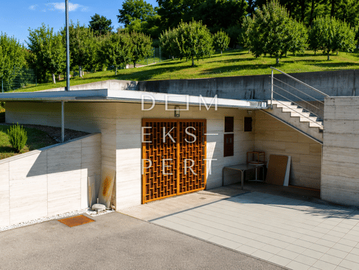 Einfamilienhaus zum Kauf 271.000 € 1 Zimmer 91 m² 2.090 m² Grundstück Sesvete 10000