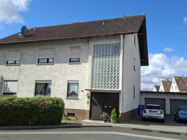 Wohnung zum Kauf 250.000 € 3,5 Zimmer 107 m² Großostheim Großostheim 63762