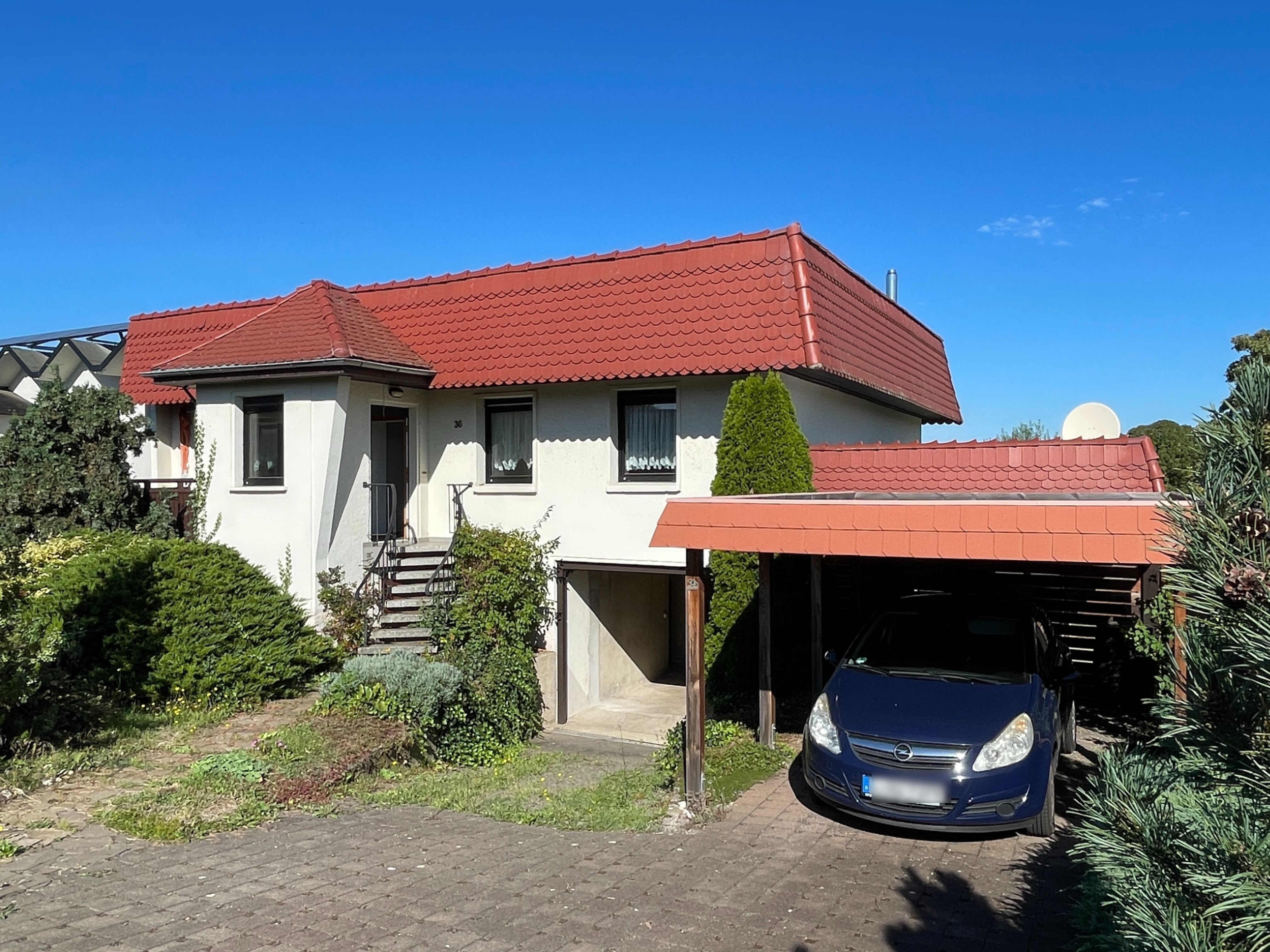 Bungalow zum Kauf 295.000 € 4 Zimmer 106 m²<br/>Wohnfläche 585 m²<br/>Grundstück Rötha Rötha 04571