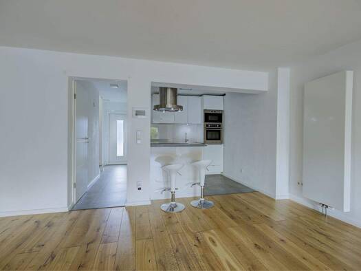 Reihenmittelhaus zum Kauf provisionsfrei 429.000 € 4 Zimmer 119 m² 136 m² Grundstück frei ab sofort Kulmer Weg 31 Bothfeld Hannover 30659