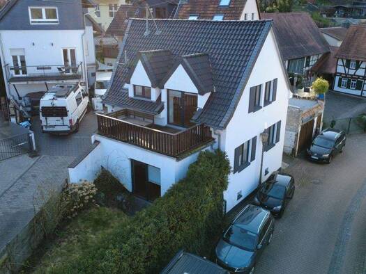 Einfamilienhaus zum Kauf 599.000 € 4,5 Zimmer 142,1 m² 179 m² Grundstück Lorsbach Hofheim 65719